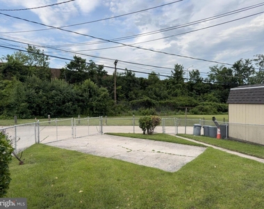 926 Regina Drive - Photo Thumbnail 25