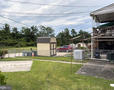 926 Regina Drive - Photo Thumbnail 23