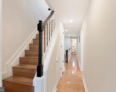 1102-b Carroll Street - Photo Thumbnail 28