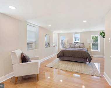1102-b Carroll Street - Photo Thumbnail 29