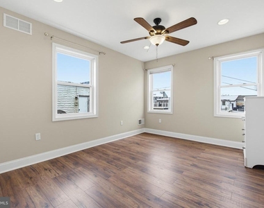 1429 Olive Street - Photo Thumbnail 17