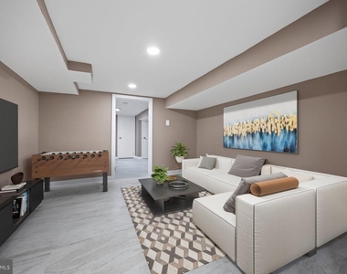 723 N Luzerne Avenue - Photo Thumbnail 26