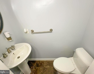 1632 Briarview Court - Photo Thumbnail 24