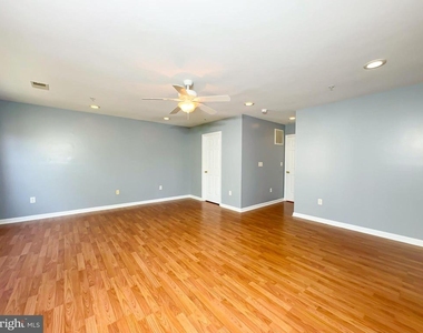 1632 Briarview Court - Photo Thumbnail 15