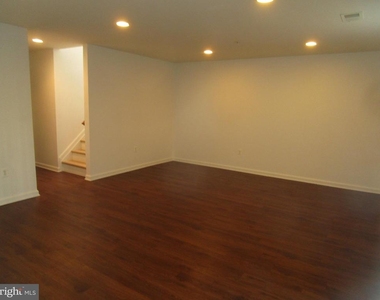 3518 Fisher Hill Road - Photo Thumbnail 12