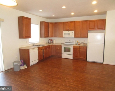 3518 Fisher Hill Road - Photo Thumbnail 1