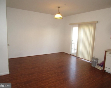 3518 Fisher Hill Road - Photo Thumbnail 2