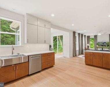 1392 Baltimore -annapolis Boulevard - Photo Thumbnail 15