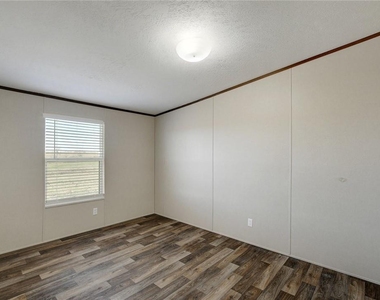 14512 Graef Rd - Photo Thumbnail 9