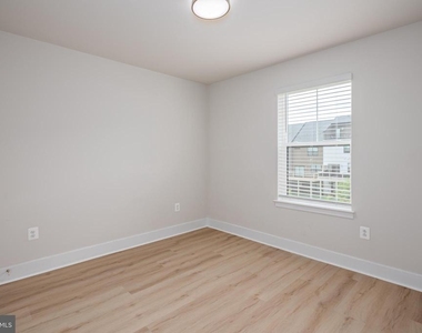 7936 Yeocomico Lane - Photo Thumbnail 36
