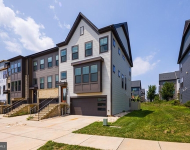 7936 Yeocomico Lane - Photo Thumbnail 1