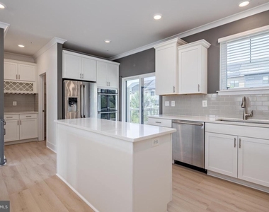 7936 Yeocomico Lane - Photo Thumbnail 16