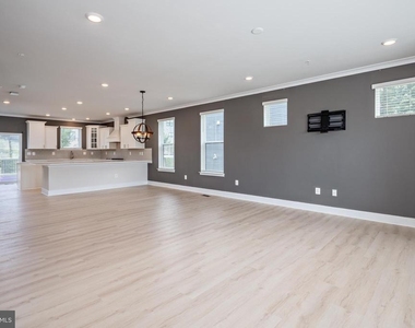 7936 Yeocomico Lane - Photo Thumbnail 7