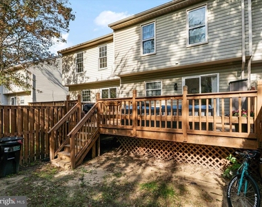 2139 Commissary Circle - Photo Thumbnail 39