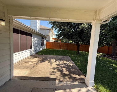 645 Arrowood Pl - Photo Thumbnail 22