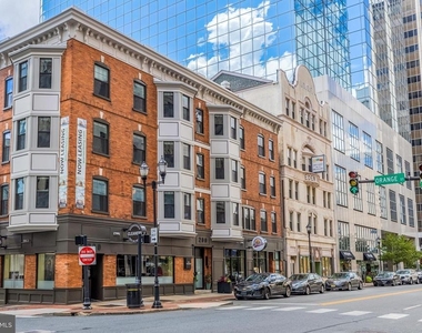 200 W 10th Street - Photo Thumbnail 16