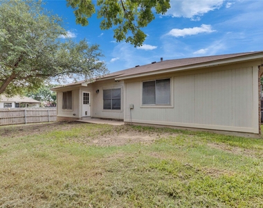 1403 Gulf Way - Photo Thumbnail 21
