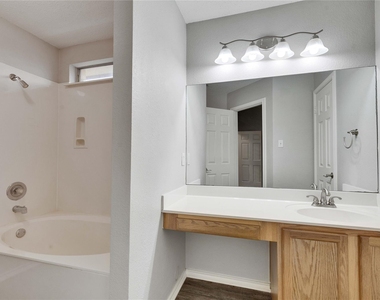 1403 Gulf Way - Photo Thumbnail 14