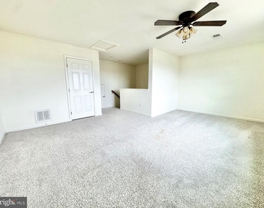 412 S Greenberry Lane - Photo Thumbnail 22