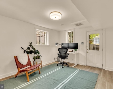 821 Elder Street Nw - Photo Thumbnail 24