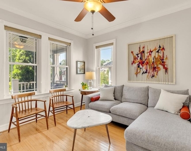 821 Elder Street Nw - Photo Thumbnail 4
