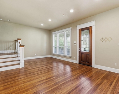 1305 Cometa St - Photo Thumbnail 2