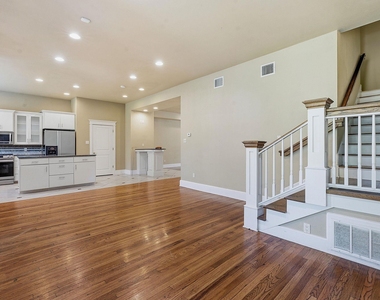 1305 Cometa St - Photo Thumbnail 1