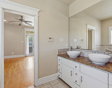 1305 Cometa St - Photo Thumbnail 12