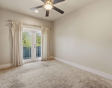 1305 Cometa St - Photo Thumbnail 19