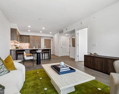 2601 Calvert St Nw - Photo Thumbnail 18