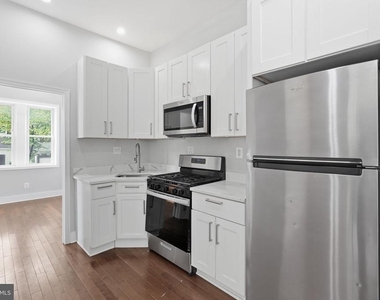 1618 1st Street Ne - Photo Thumbnail 3