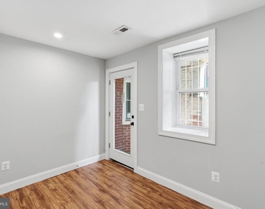 1618 1st Street Ne - Photo Thumbnail 16