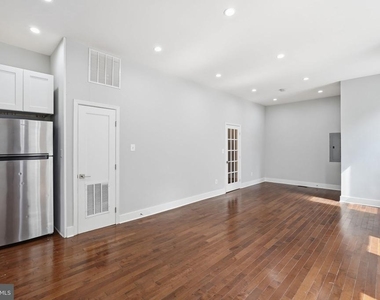 1618 1st Street Ne - Photo Thumbnail 5