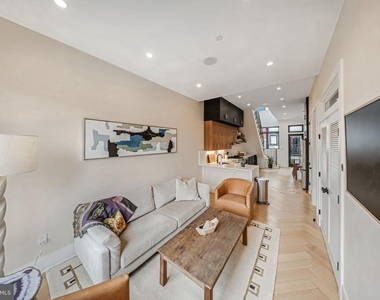 1462 Chapin Street Nw - Photo Thumbnail 10