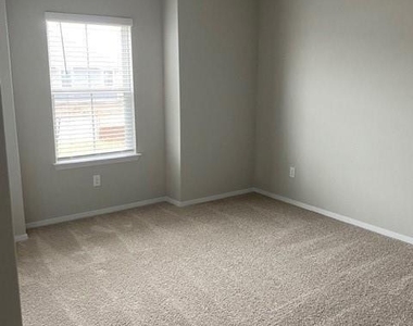 2751 Winding Creek Rd - Photo Thumbnail 9