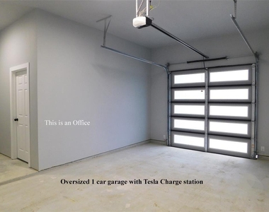 207 Laurel Ln - Photo Thumbnail 17
