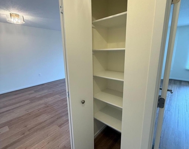 2111 Wisconsin Avenue Nw - Photo Thumbnail 5
