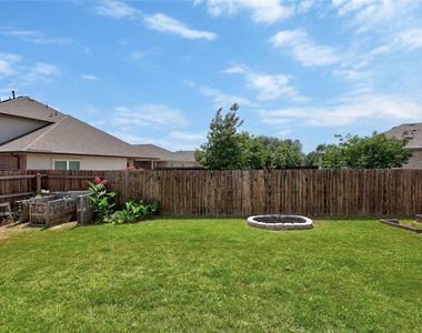 2413 Star Hill Ranch St - Photo Thumbnail 31