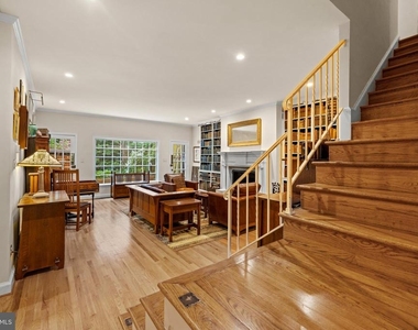 2426 I Street Nw - Photo Thumbnail 24