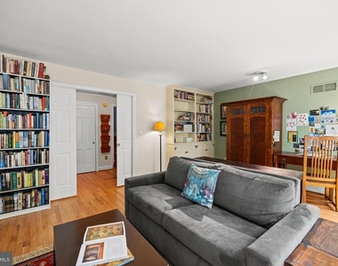 2426 I Street Nw - Photo Thumbnail 9