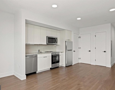 2415 37th St Nw - Photo Thumbnail 12