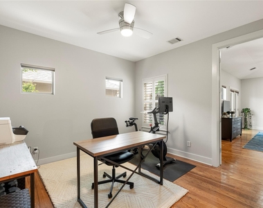 3814-a Ridgelea Dr - Photo Thumbnail 16