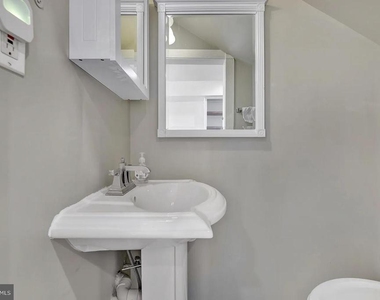 639 20th Street Ne - Photo Thumbnail 16