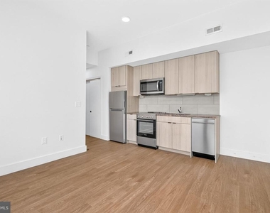1731 Kalorama Road Nw - Photo Thumbnail 10