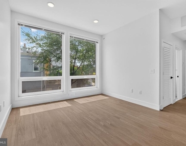 1731 Kalorama Road Nw - Photo Thumbnail 8