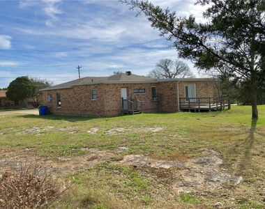 307 S Mustang Ave - Photo Thumbnail 7