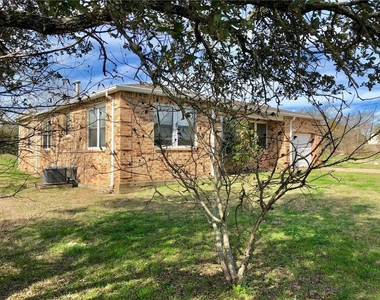 307 S Mustang Ave - Photo Thumbnail 1