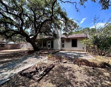 57 Woodcreek Dr - Photo Thumbnail 20