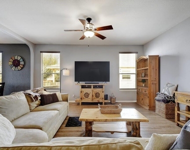 2234 Lakeline Dr - Photo Thumbnail 2