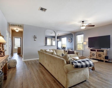 2234 Lakeline Dr - Photo Thumbnail 5